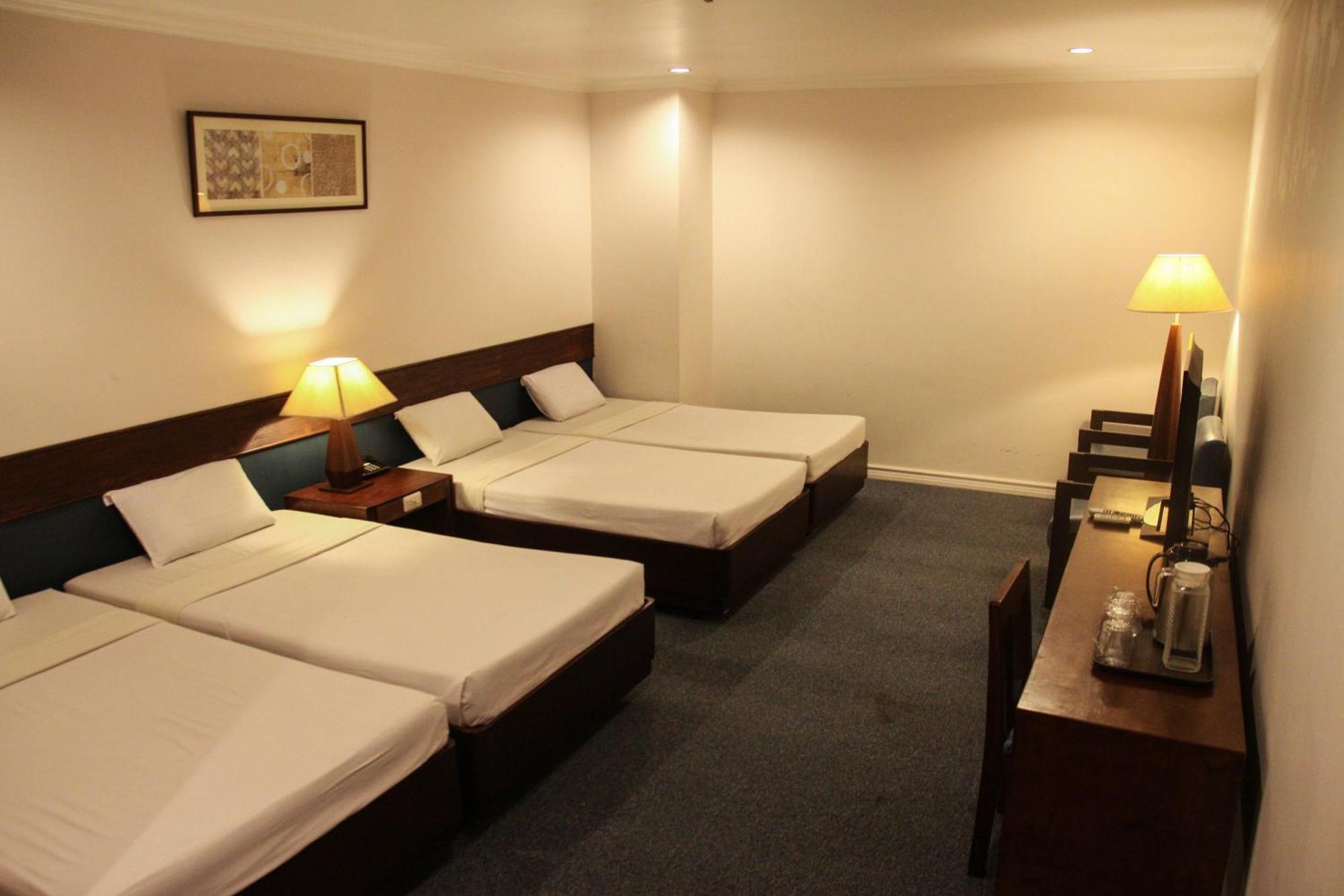 De Luxe Hotel Cagayan de Oro Luaran gambar
