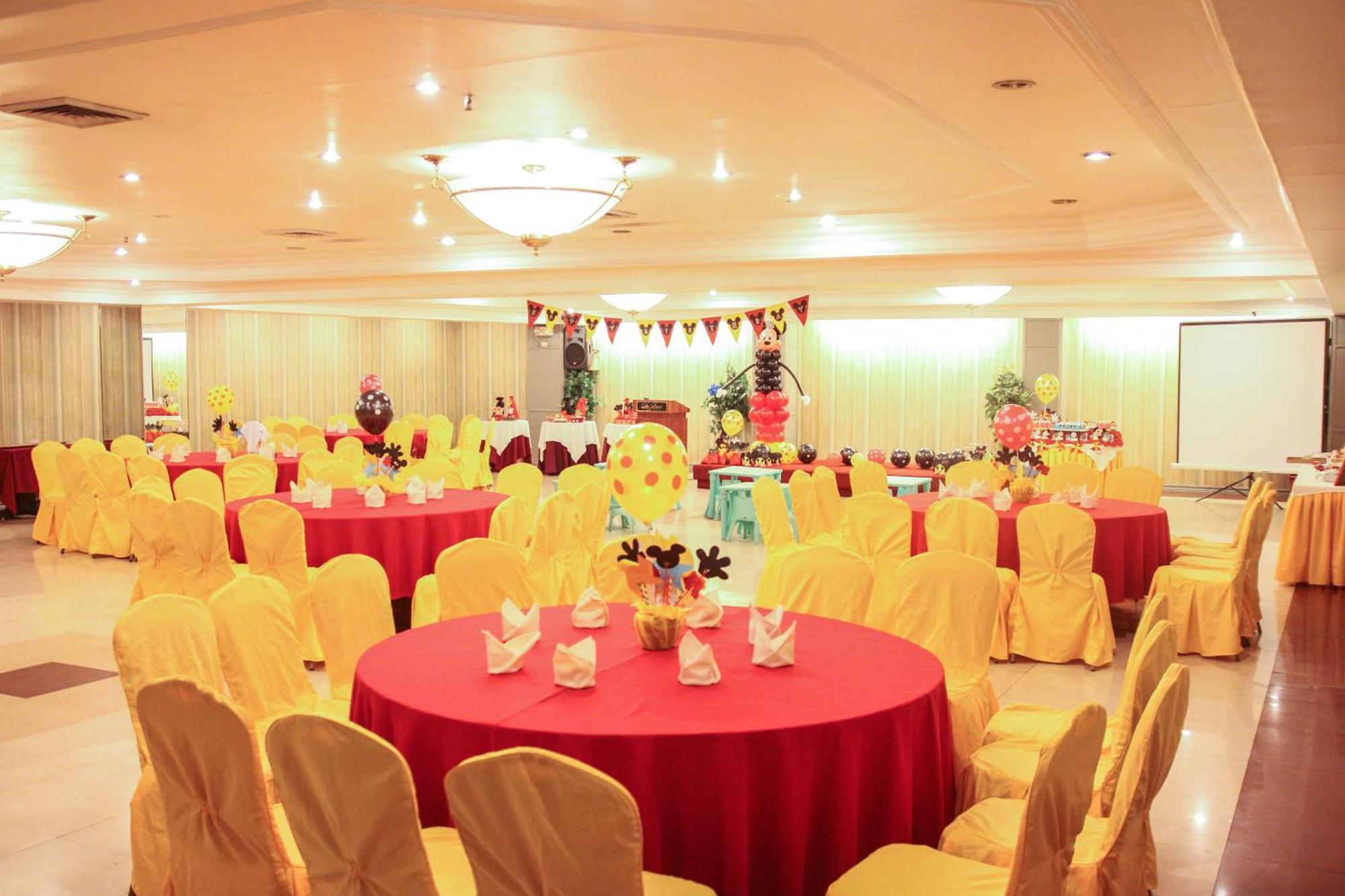 De Luxe Hotel Cagayan de Oro Luaran gambar