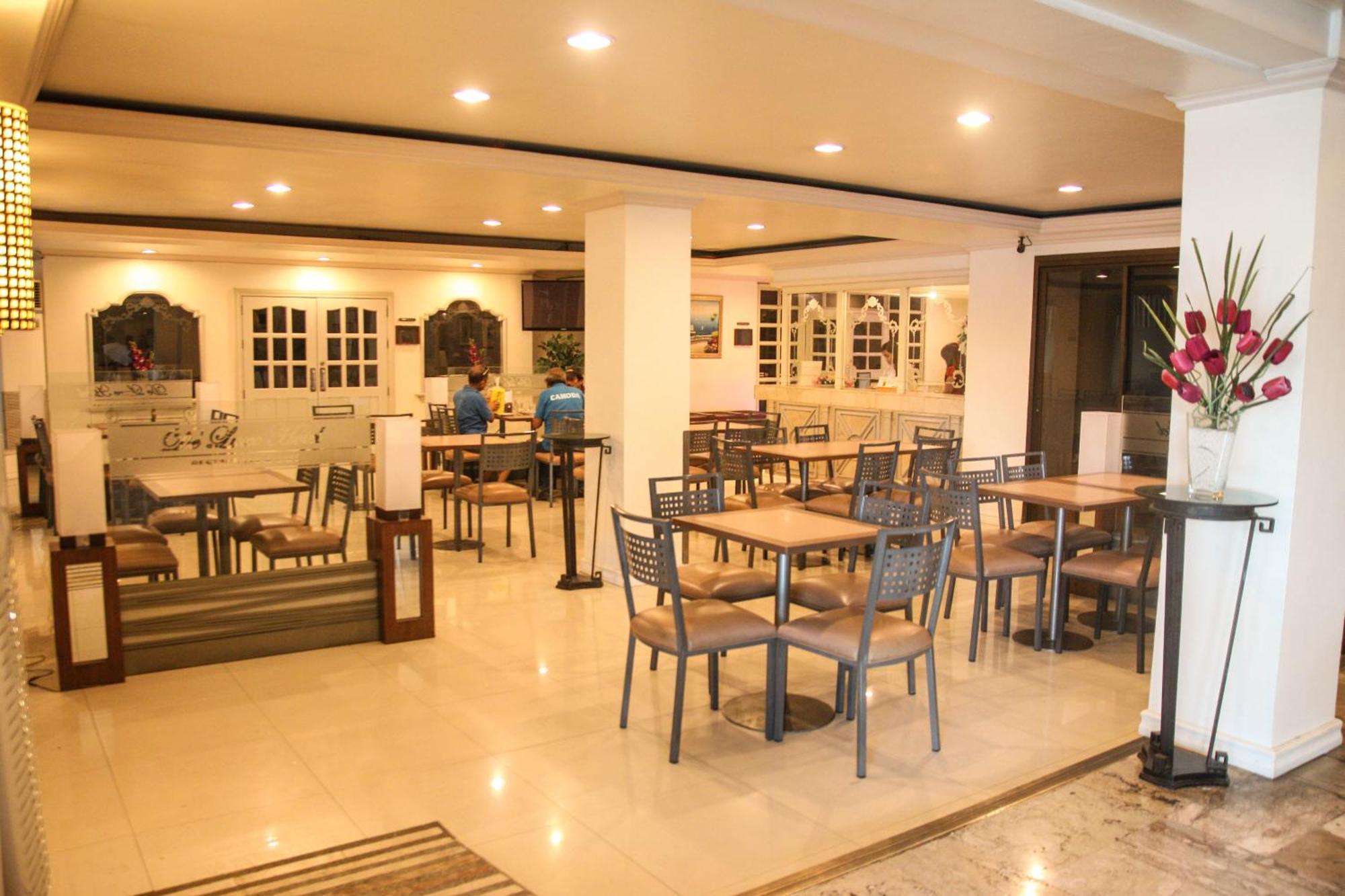 De Luxe Hotel Cagayan de Oro Luaran gambar